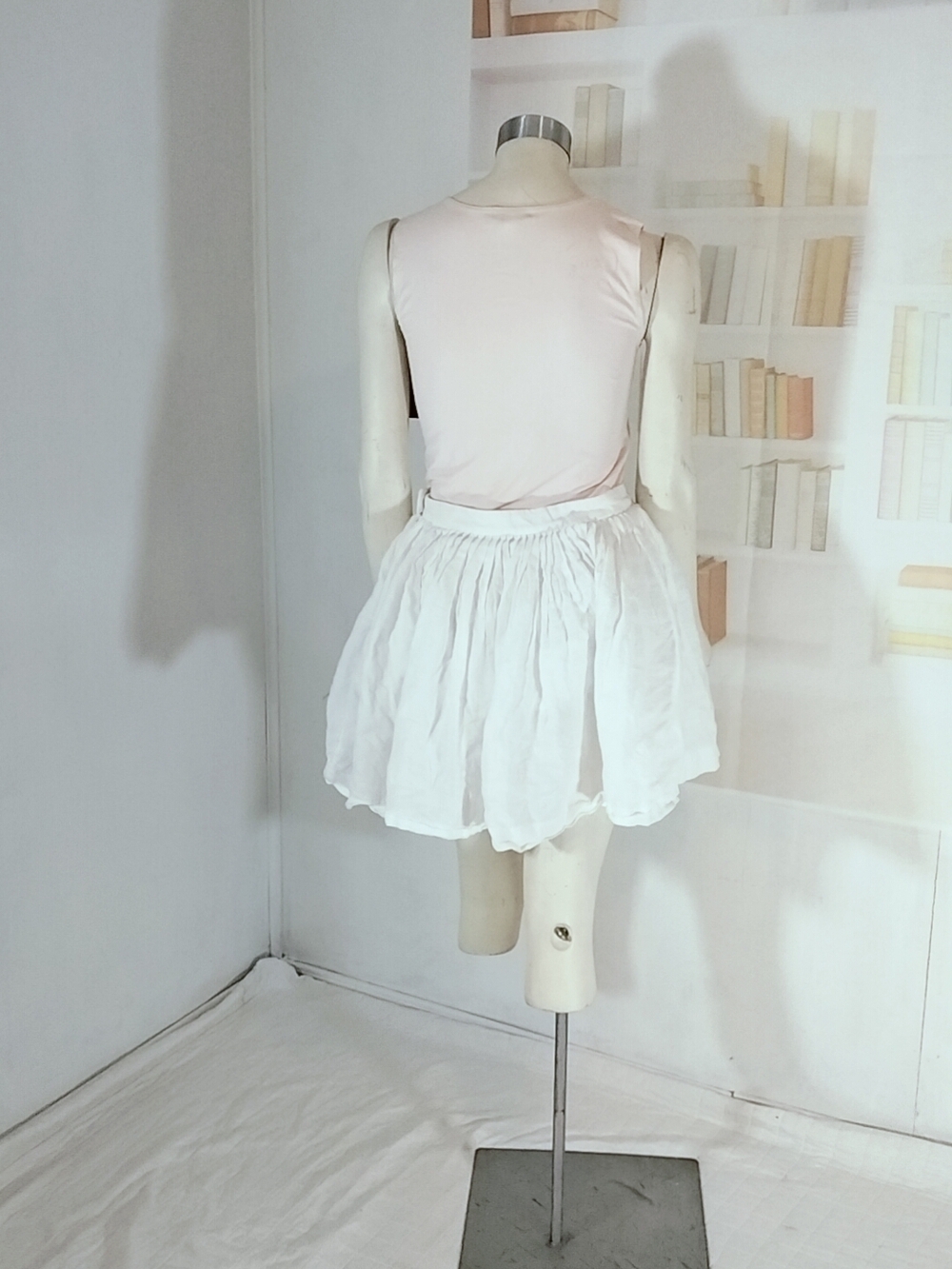 J. Crew Pale White Pleated Skirt - Picture 2 of 4